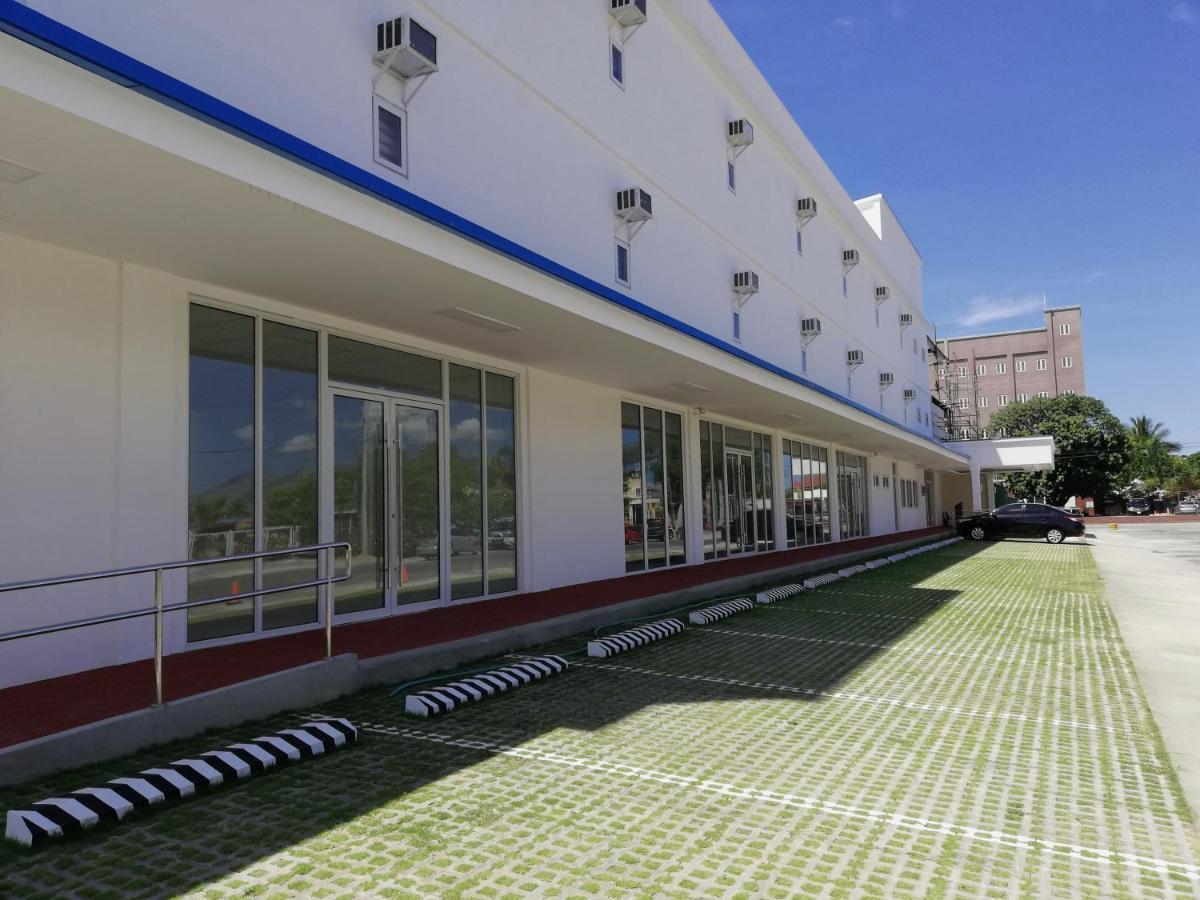 Subic Bay Hostel Olóngapo Exterior foto